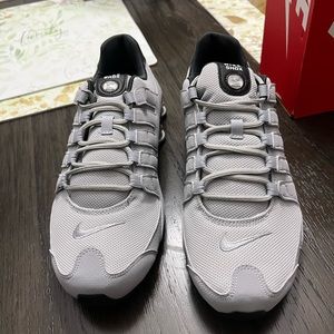 Nike Shox NX Wolf Grey/Metallic Gold